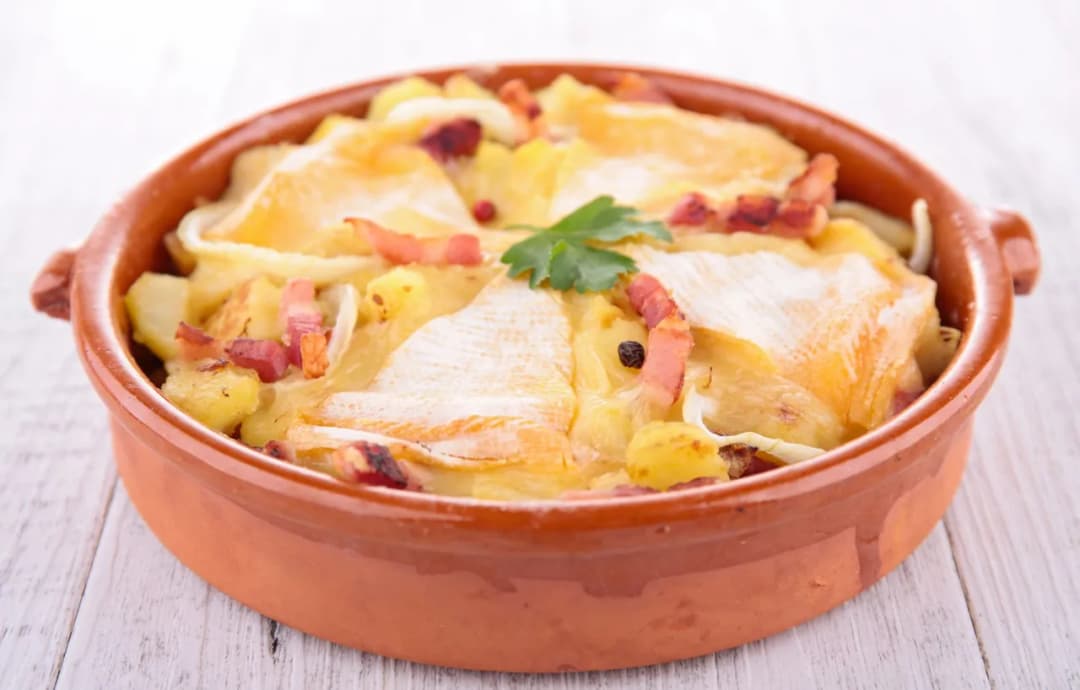 Tartiflette - Jak przygotować idealne danie na zimowe wieczory