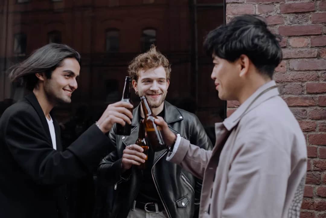 Ile wódki trzeba wypić, aby osiągnąć 5 promili? Sprawdź!